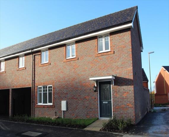 4&nbsp;Bedroom&nbsp;Semi-Detac...